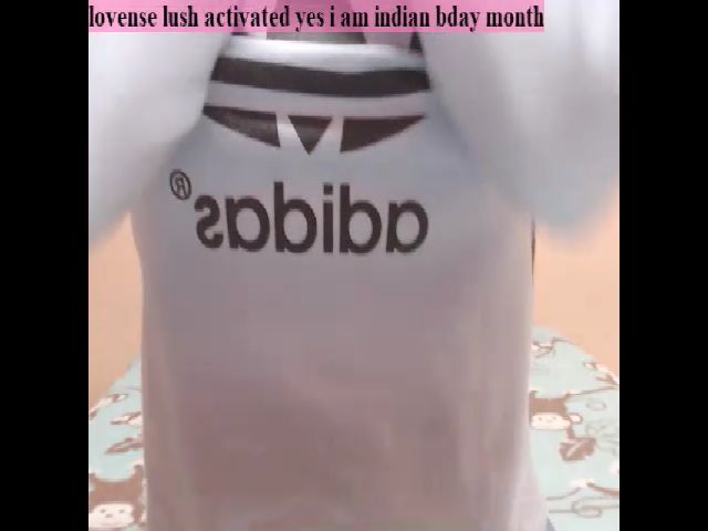 Live sex webcam photo for PARADISEQEEN #255379957