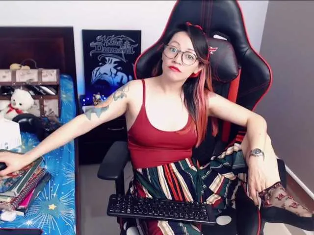 Live sex webcam photo for pink2019 #247035429