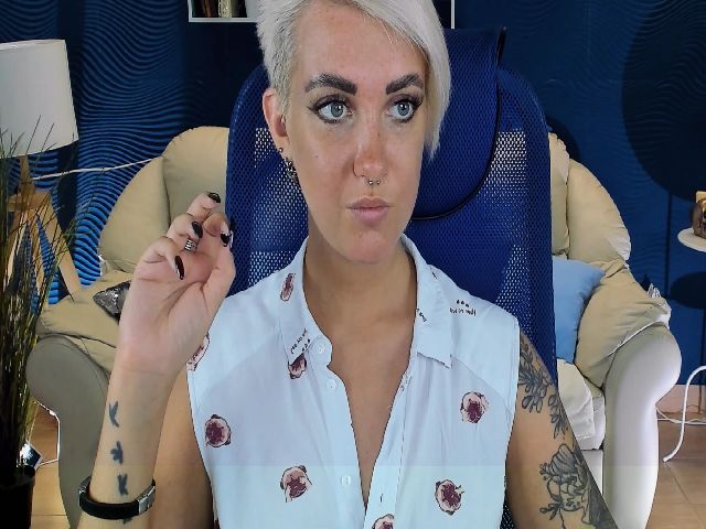 Live sex webcam photo for AkioTy #254707975