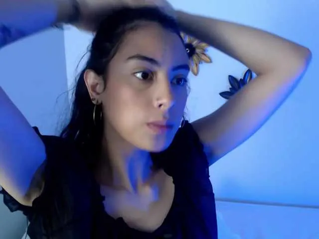 Live sex webcam photo for evangelingtor #256365022