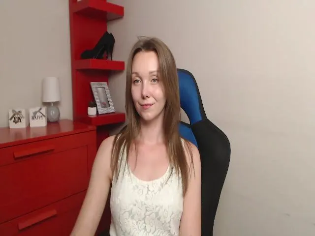 Live sex webcam photo for Little_ZOE #253755686