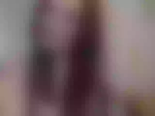 Live sex webcam photo for JennyMILFx #240912480