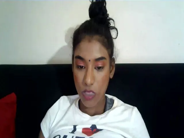 Live sex webcam photo for dirtyrissa69 #260022516