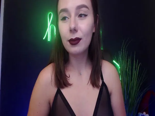 Live sex webcam photo for DinaD #264997869