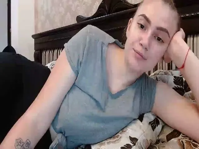 Live sex webcam photo for Miss_Bouncy #253915314
