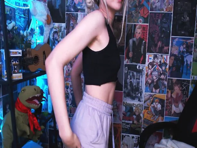 Live sex webcam photo for Manarose27 #260333536
