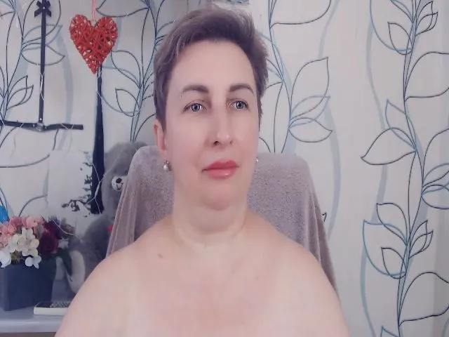 Live sex webcam photo for DepravedMadam #256229498