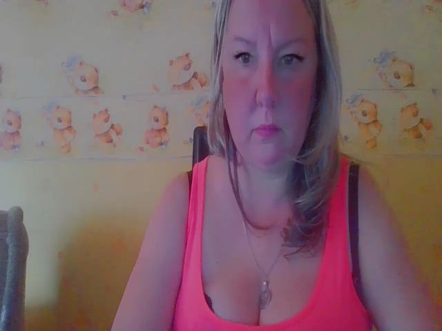 Live sex webcam photo for Christine31 #264167419