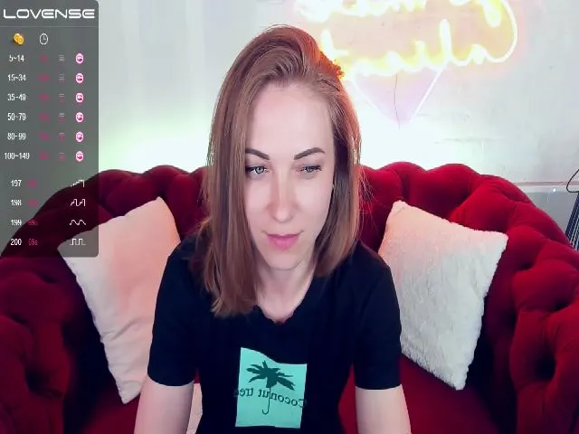 Live sex webcam photo for LilFluffyDuck #255062148