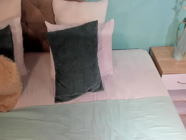 Live sex webcam photo for circenmilen #265293881