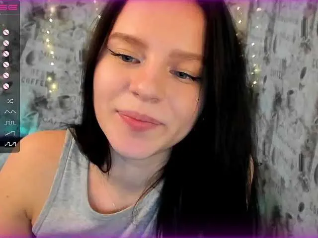 Live sex webcam photo for onlyours1 #241161480
