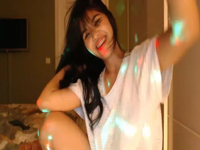 Live sex webcam photo for MissMasie #252291240