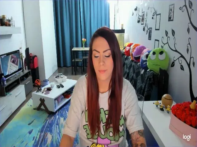 Live sex webcam photo for OneLife_ #252624274