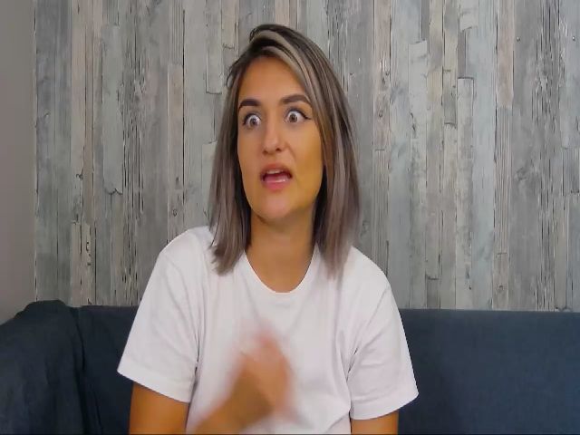 Live sex webcam photo for SecretAmber #255624478