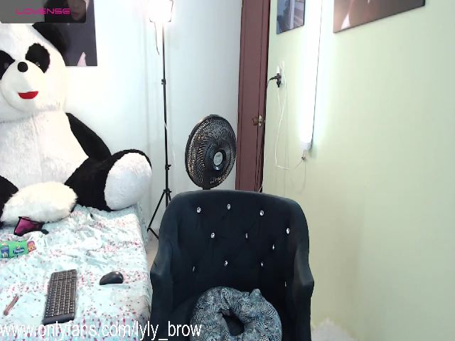 Live sex webcam photo for Lyly_brow #255557148