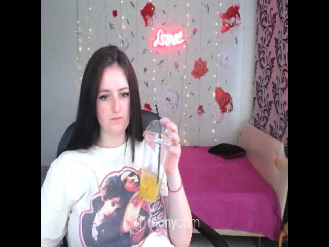 Live sex webcam photo for Pretty_N__ #265603591