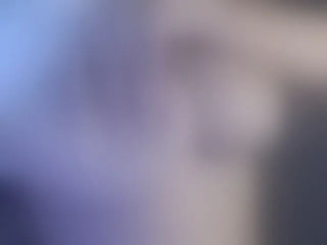 Live sex webcam photo for -EliSwan- #241143254