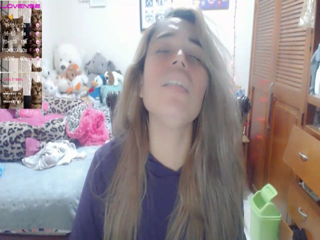 Live sex webcam photo for Meganhill_ #260983710