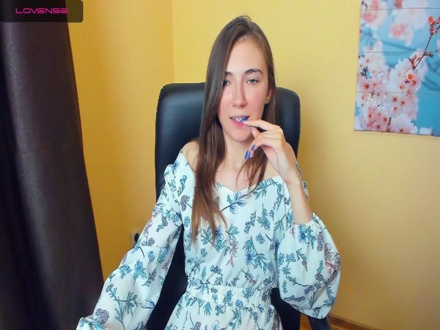 Live sex webcam photo for Sweetty_angel #257215023