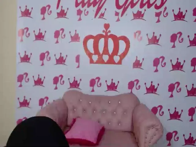 Live sex webcam photo for Naughtty_Doll #264294722
