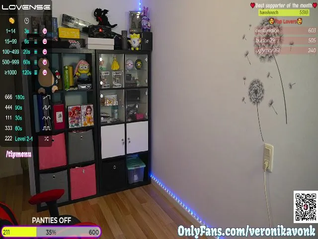 Live sex webcam photo for VeronikavonK #258882227