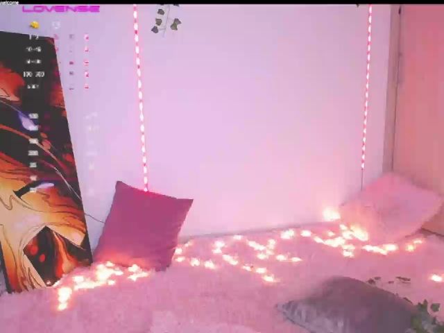 Live sex webcam photo for Aria_brown_ #254222287