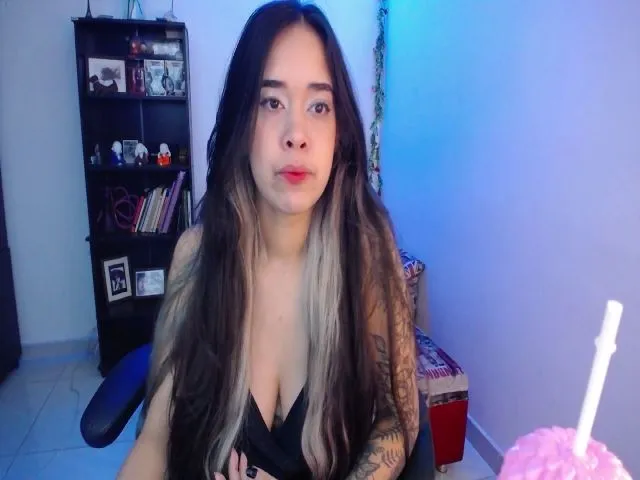 Live sex webcam photo for Anyablack2 #255762615