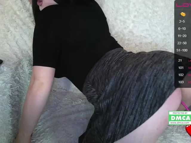 Live sex webcam photo for MarcyVamp #240923733