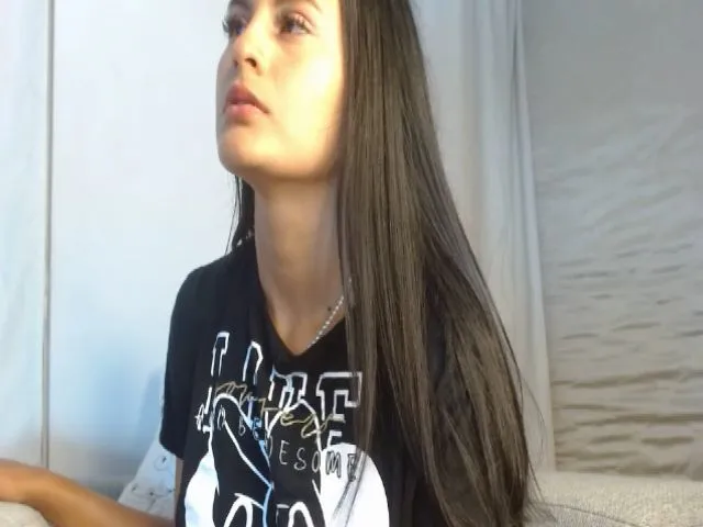 Live sex webcam photo for lina_castillo #255207376