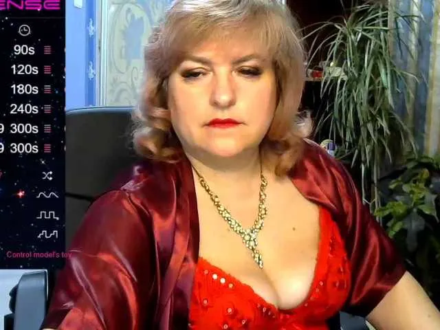Live sex webcam photo for SmileOfAngel #240930536