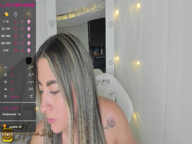 Live sex webcam photo for Hanna_tn #263784521