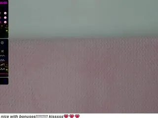 Live sex webcam photo for JenniferBomb #240862683