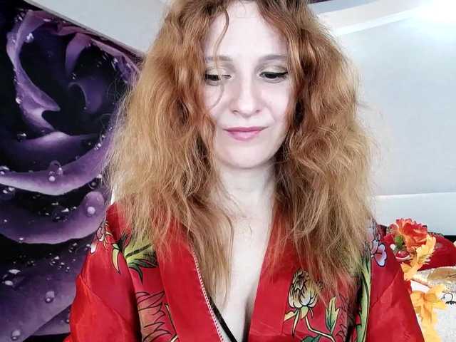 Live sex webcam photo for ladybigsmile #243186487