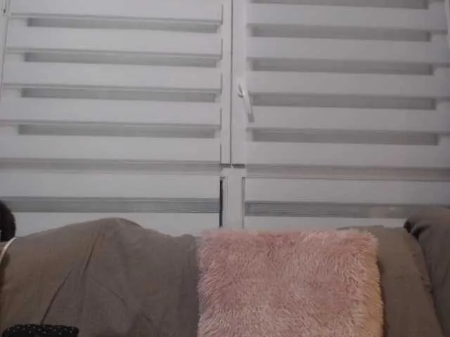 Live sex webcam photo for cleophee #287942211