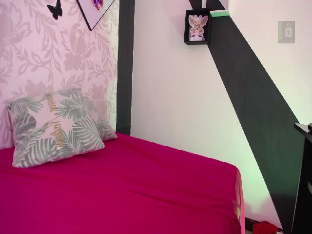 Live sex webcam photo for Samanthagirl #260023362