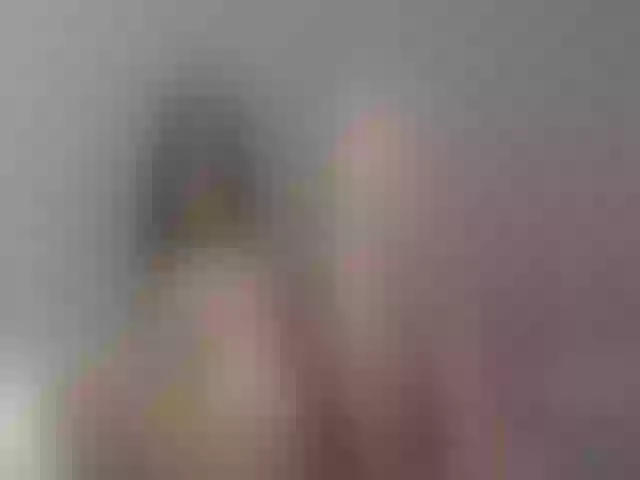 Live sex webcam photo for LittleRrebel #254741394