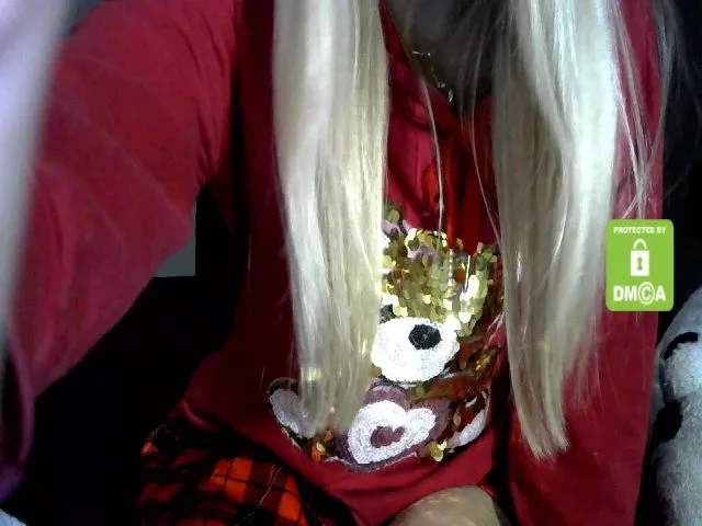 Live sex webcam photo for MyyDream #259505330