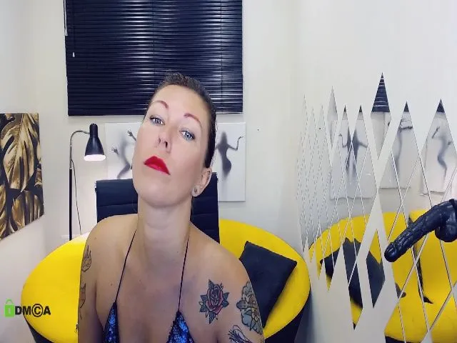 Live sex webcam photo for MarvelousLilu #264906001