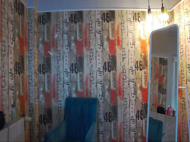 Live sex webcam photo for RubbyKalifha #254386256