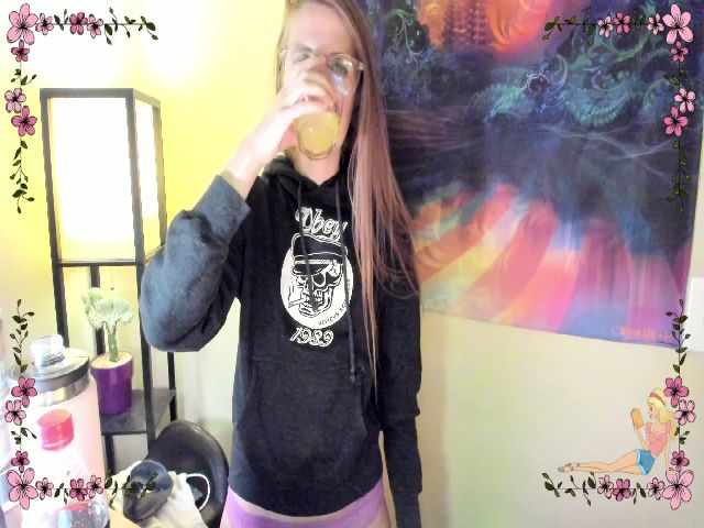 Live sex webcam photo for BookishBabe #258026441