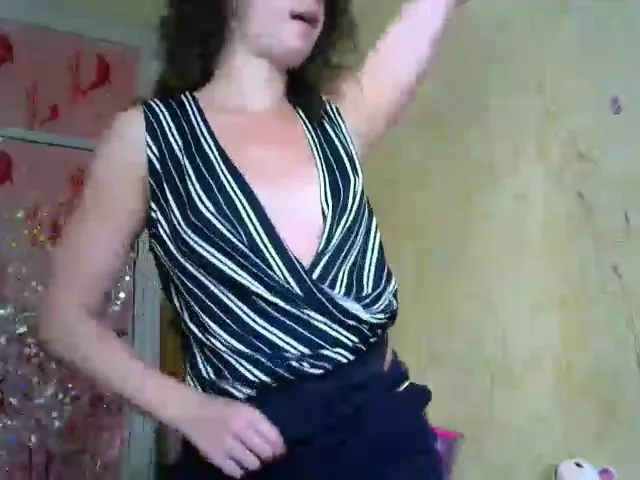 Live sex webcam photo for SofiAmeli #252823515