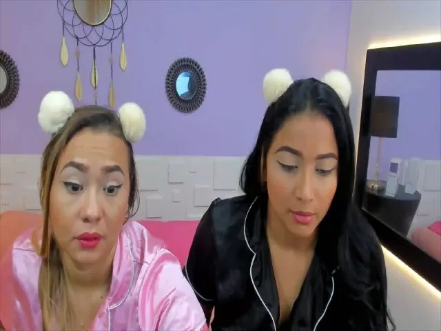 Live sex webcam photo for spicygirls_ #256049743