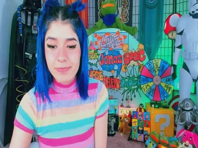 Live sex webcam photo for Agostinha_Red #254167121