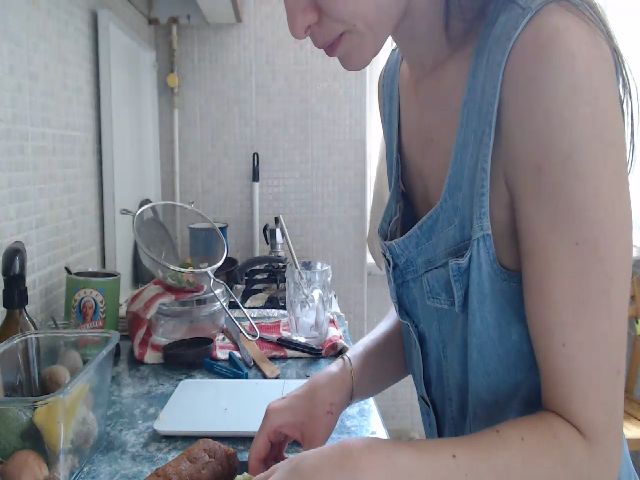 Live sex webcam photo for PetitePinkie #252822613