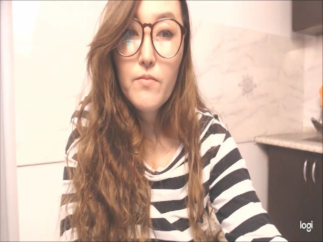 Live sex webcam photo for HrnyTeacher #263766322