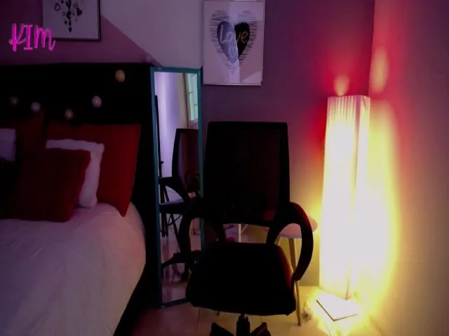 Live sex webcam photo for Kimjeniie #253856830