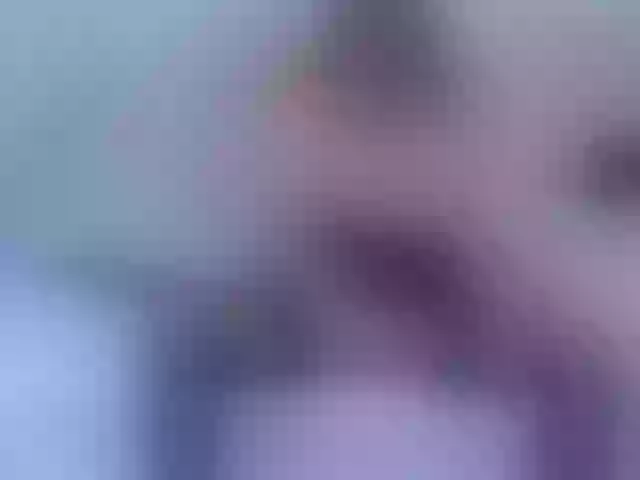 Live sex webcam photo for emilyloewe #287994646
