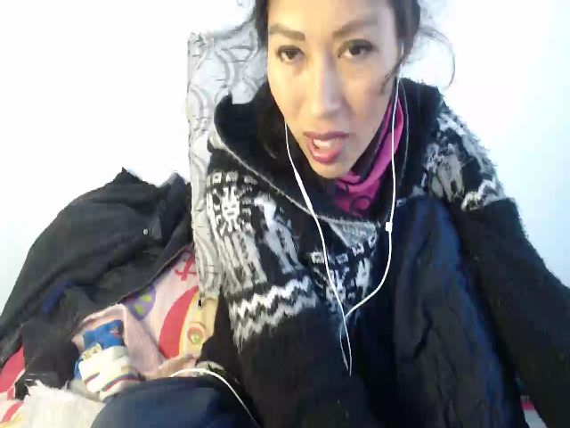 Live sex webcam photo for CHILENITAHOT #263746420