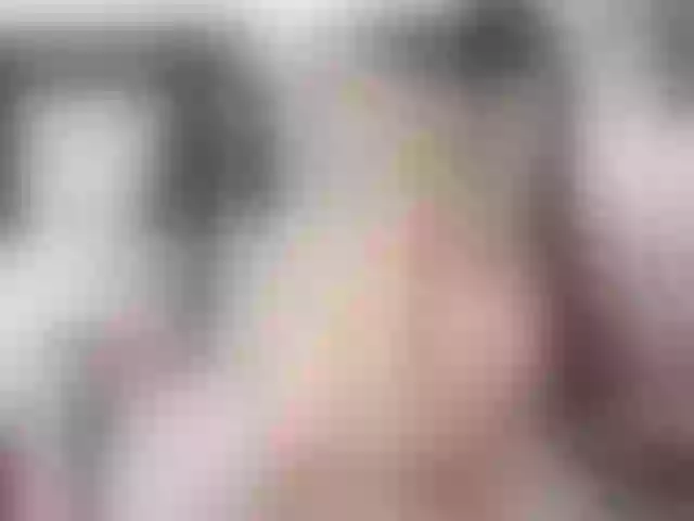 Live sex webcam photo for Elliza717 #254351646