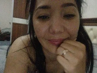 Live sex webcam photo for Leyla1982 #240738431